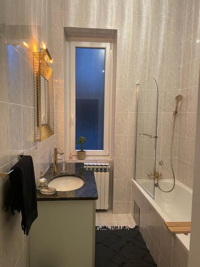 Center City Apartment 3 Zagreb Buitenkant foto